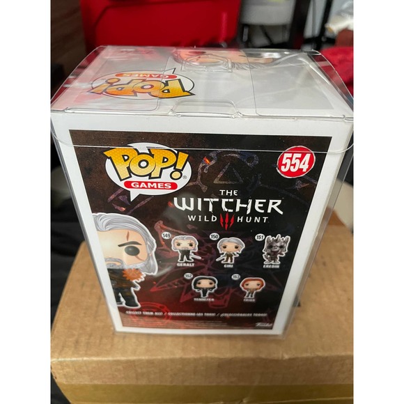 Funko Pop! The Witcher (Wild Hunt): Geralt (GITD) - Picture 10 of 14